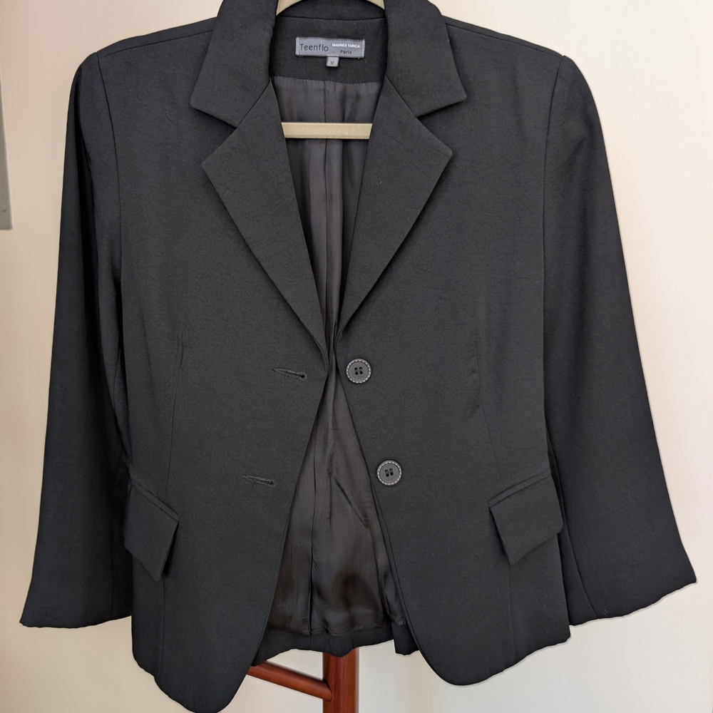 Teenflo Women's Black Blazer